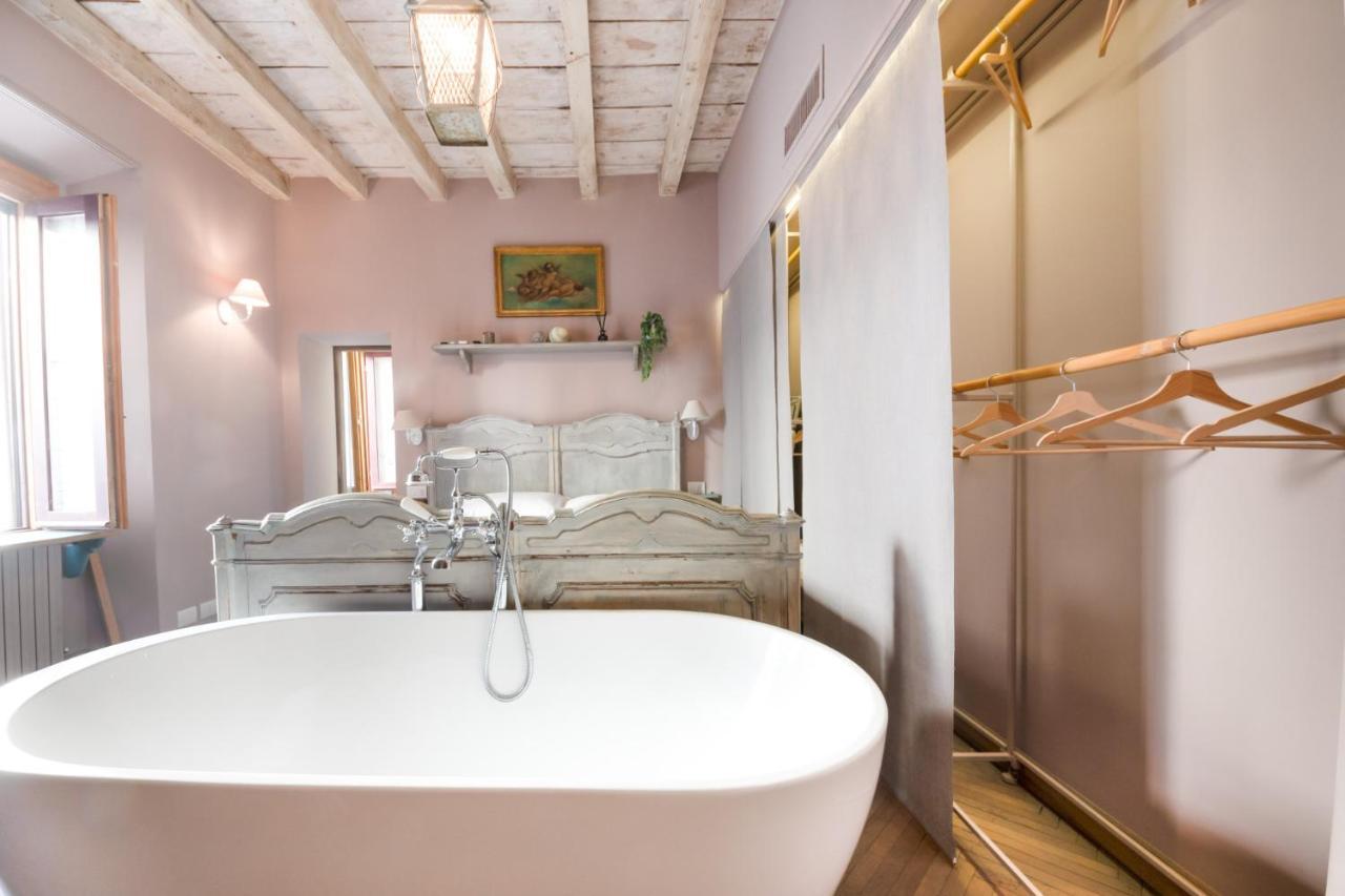 Easylife - Splendido Appartamento Con Vista Sul Naviglio Grande Milaan Buitenkant foto
